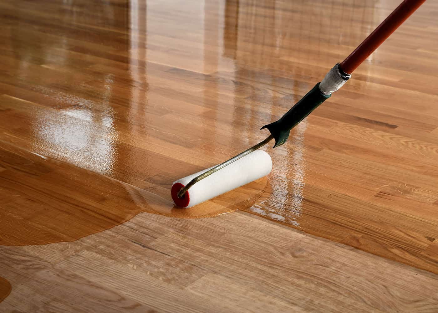 63c9f71e069ed677a5a02689_Lacquering-Wood-Floors-Coating-Hero