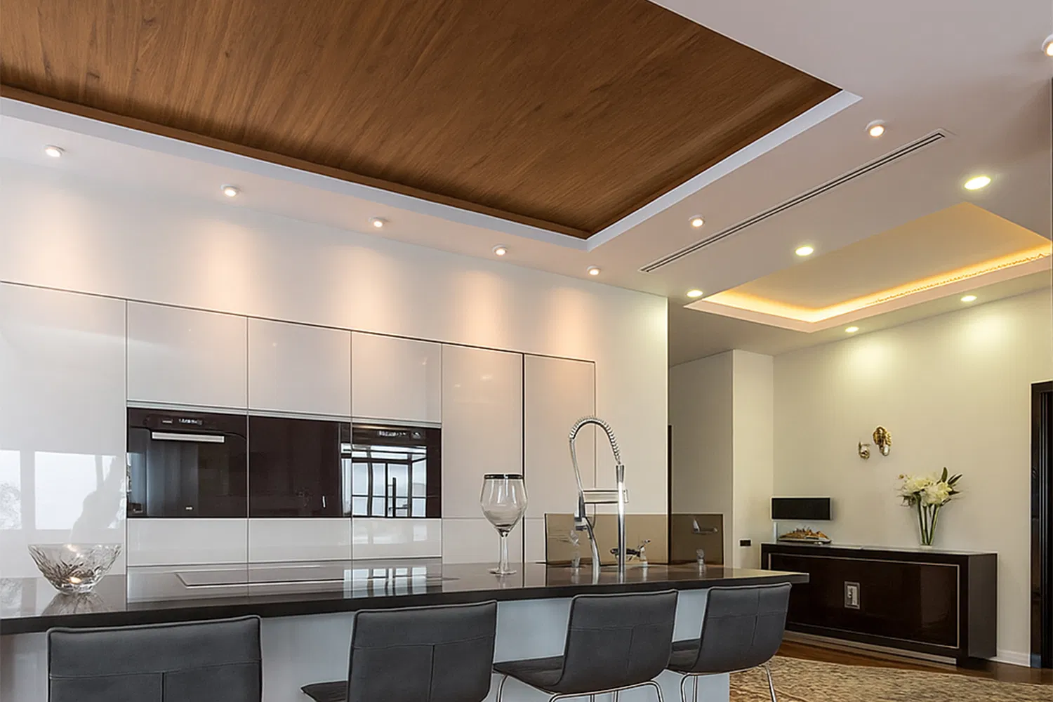 Simple-False-Ceiling-Design-for-Kitchen-Using-Minimal-Laminate-Textures-and-Soft-Tones